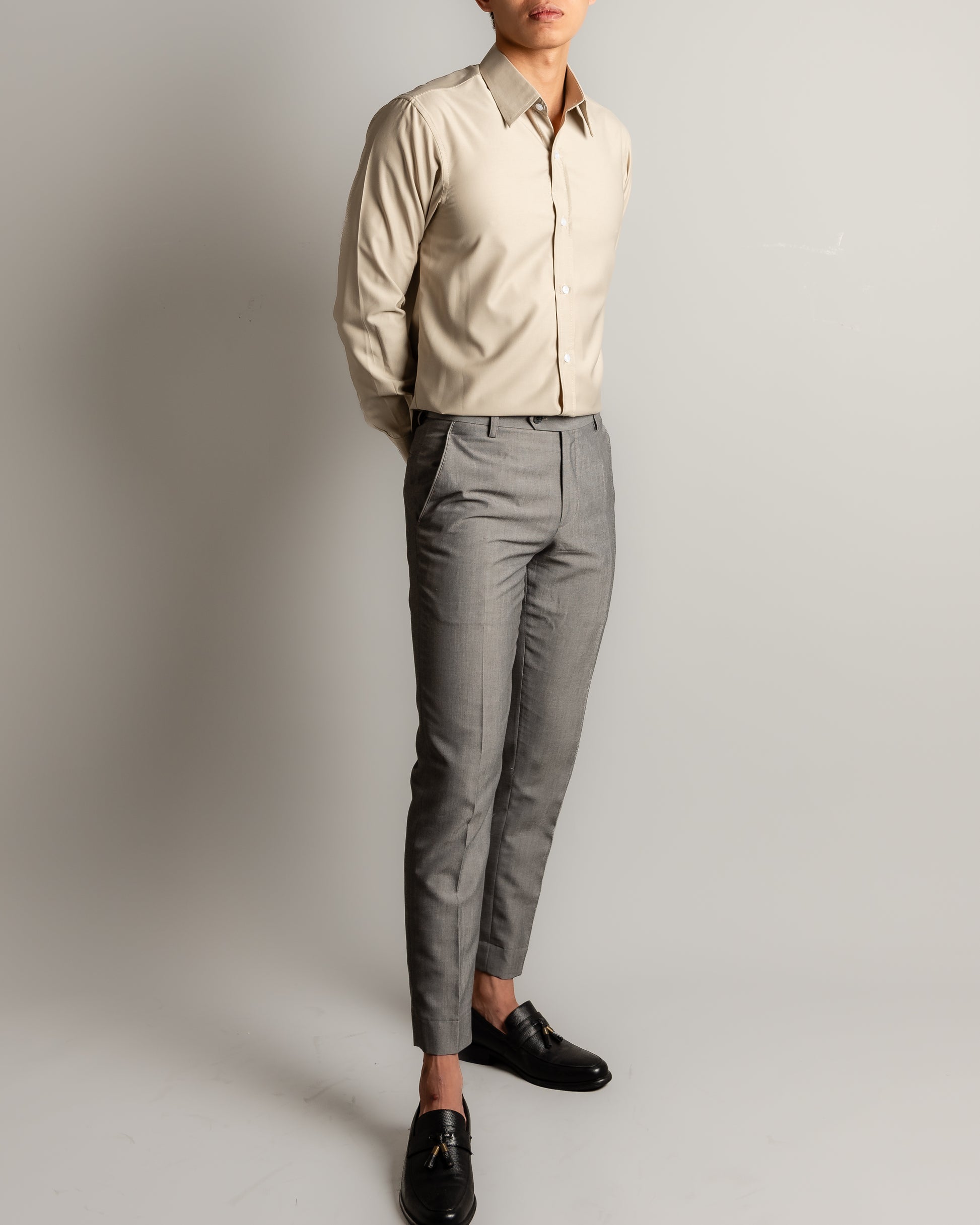 tailored-shirt-beige-nineteen95
